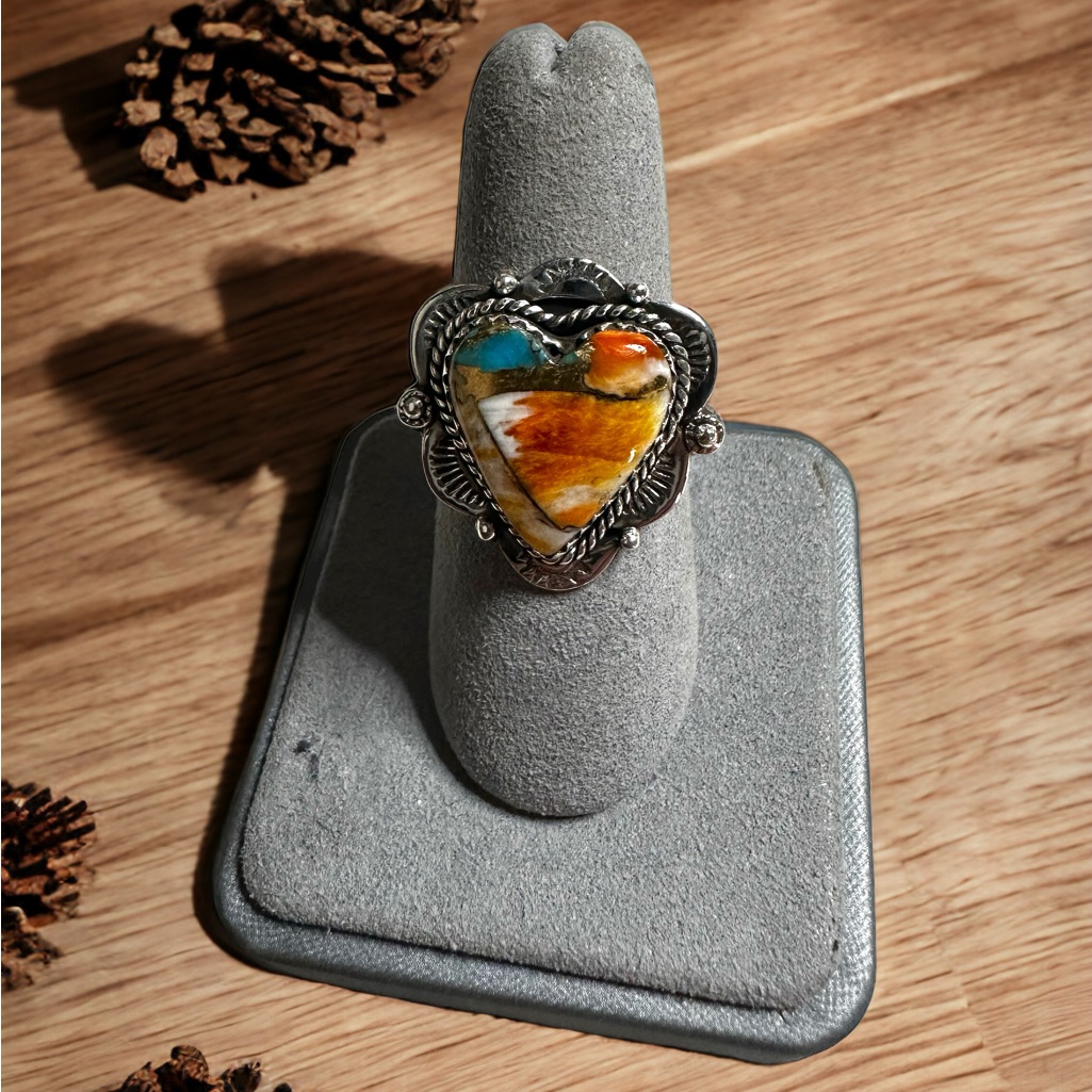 Spiny Oyster Solid Silver Ring In A Southwestern Heart Setting